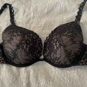 Victoria’s Secret push up bra 36D
